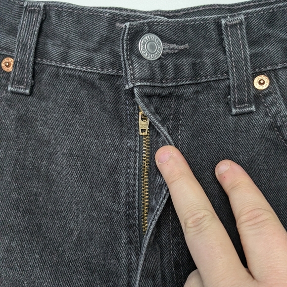 Levi's Black Jean Shorts - Picture 3 of 10